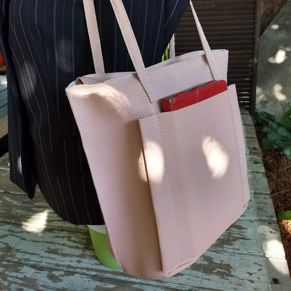 LAST ONE!!! TRAVELS WELL leather bag set - Picture 3 of 4